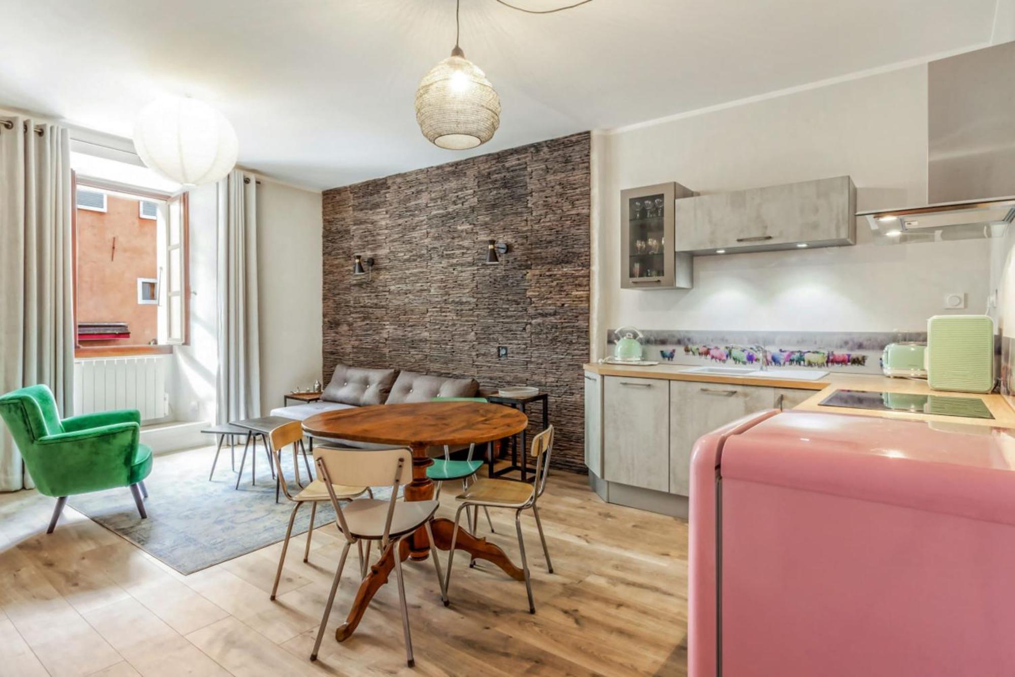Appartement Sainte Claire Vintage - Welkeys Annecy Exterior foto